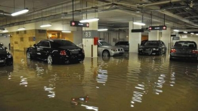 Inundación de parquings en la comarca del Valles